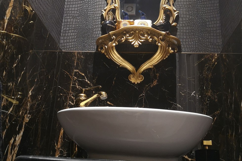 Elevate Your Space with Luxury Toilet Refurbishment